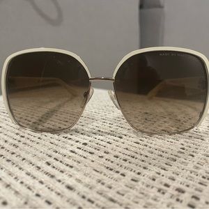 Marc by Marc Jacobs white and gold sunglasses EUC